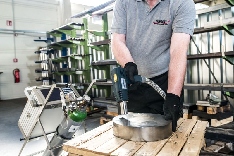 Material testing at Tennant Metall